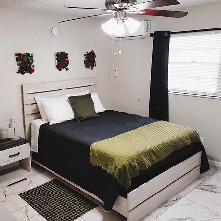 Adorable Mini Suite In Tampa Eksteriør billede