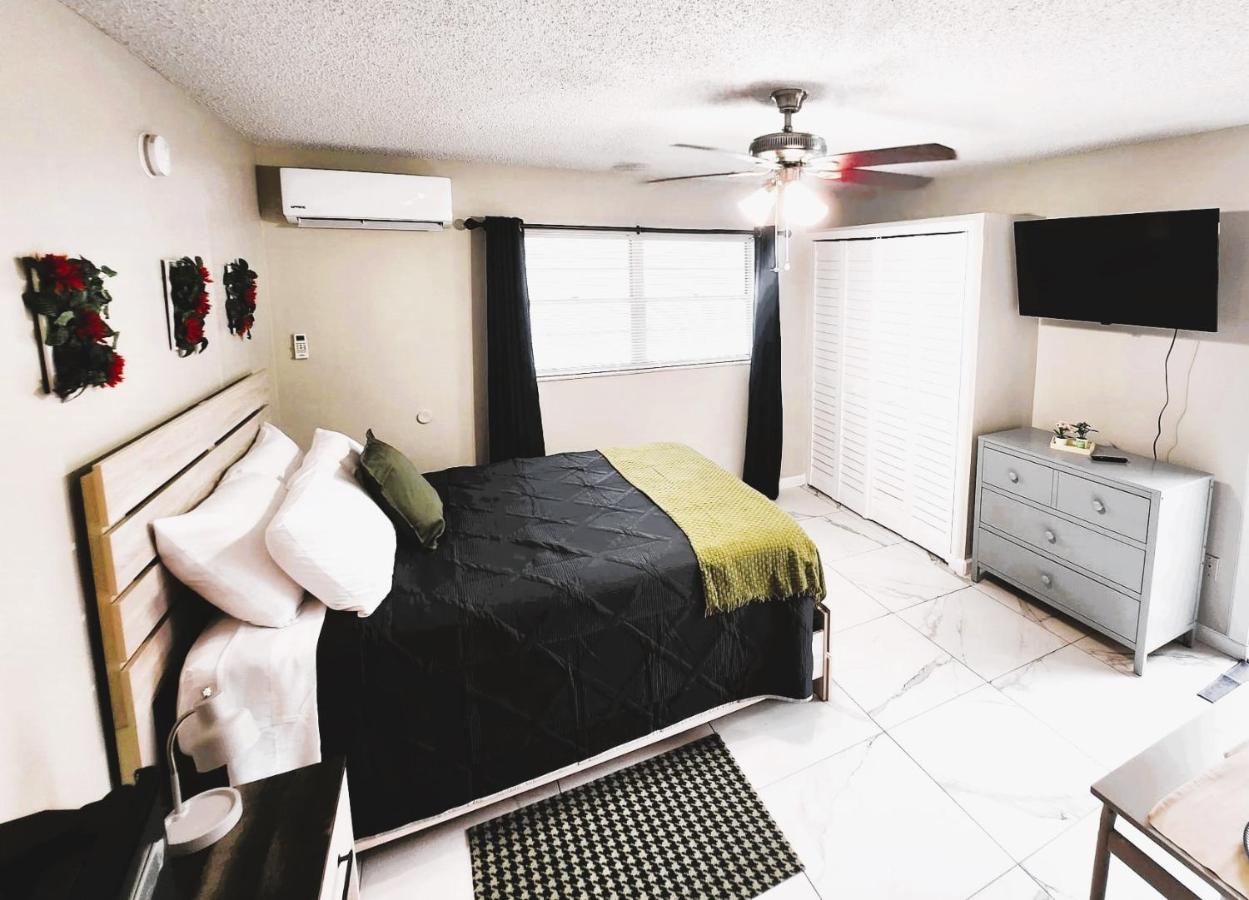Adorable Mini Suite In Tampa Eksteriør billede