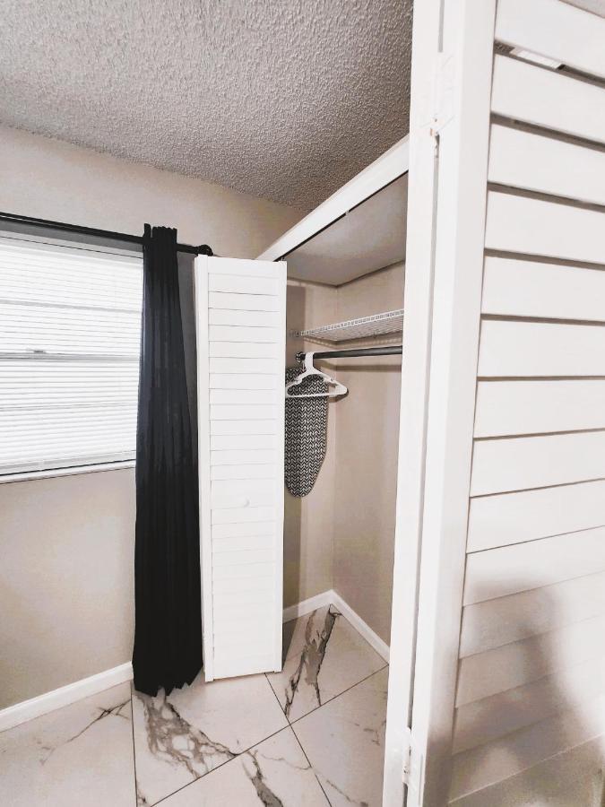 Adorable Mini Suite In Tampa Eksteriør billede