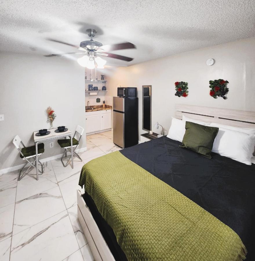 Adorable Mini Suite In Tampa Eksteriør billede